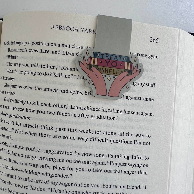 Treat Yo Shelf Magnetic Bookmark